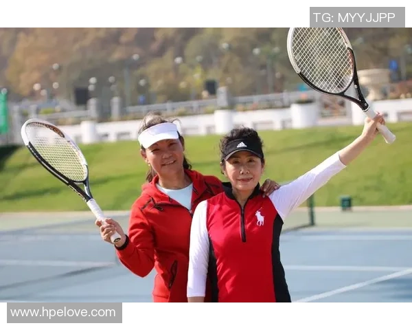 南京网球队创新高网球配合排名再创佳绩引发热议