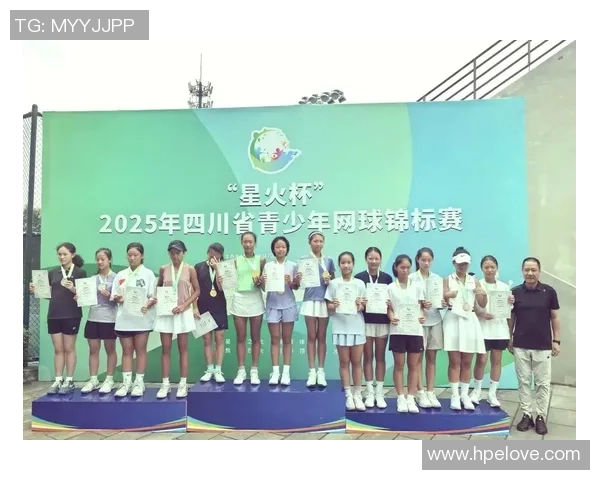 成都网球队的默契配合揭秘网球巨献带你领略团队精神与技术的完美结合